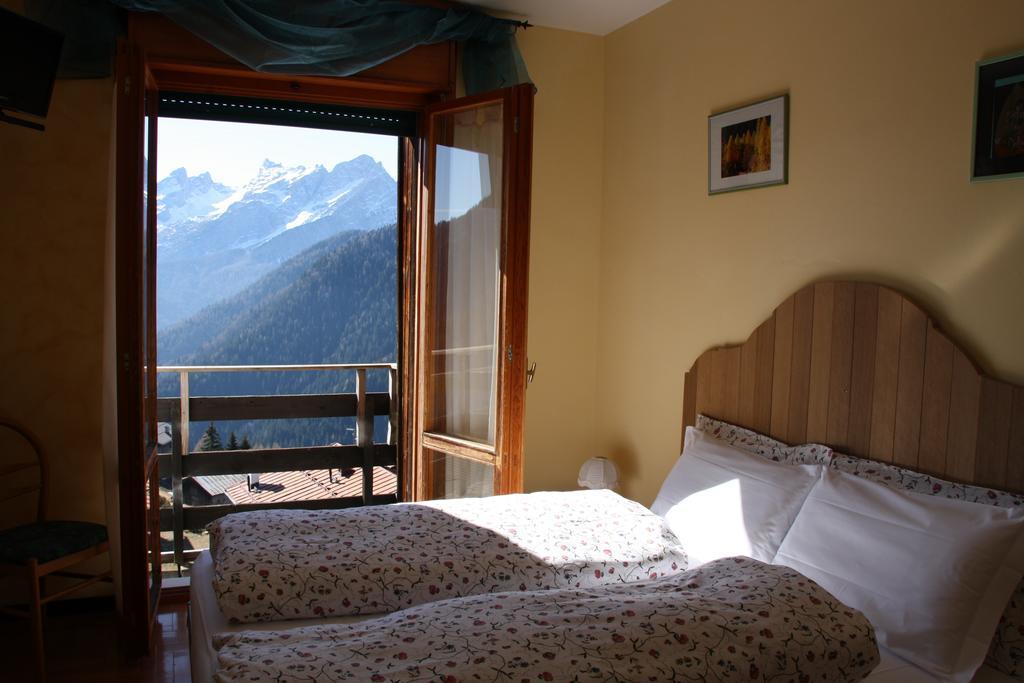 Hotel La Caminatha Val di Zoldo Cameră foto